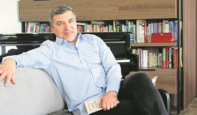 İsmail Küçükkaya: Yazmayı bitirdiğimde değişik bir huzur buldum