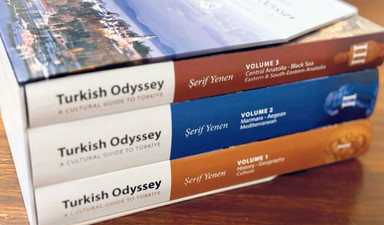 3 cilt ve 1370 sayfada Türkiye’nin kültür rehberi