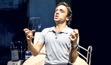 Sahnede queer karakterler var ama nasıl?