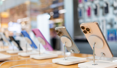 Tarifeler ve enflasyon Apple'ı köşeye sıkıştırdı: iPhone 17 Pro 8 yıllık fiyat geleneğini bozabilir