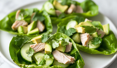 Hindili & avokadolu marul sarması