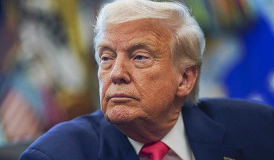 Trump NATO’yu AVM sanıyor