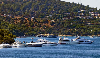 Bodrum’da “istilacı tekneler” savaşı