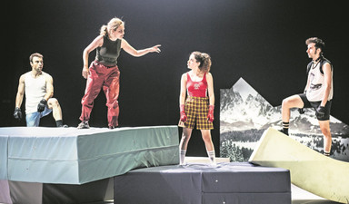 Cem Yiğit Üzümoğlu gidemeyince Köpekler buraya geldi