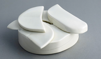 Dirimart London, Ayşe Erkmen’le açılıyor