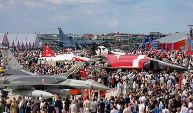 Bütün çocuklar pilot ya da astronot olmak istiyor