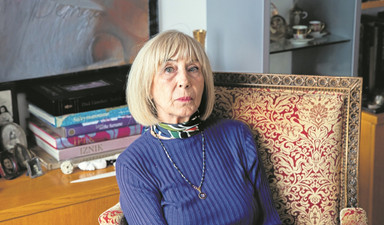 “Bugünün Türkiye’sinde sorunlar o kadar büyük ki romandaki Türkiye’nin dertleri devede kulak kalır”