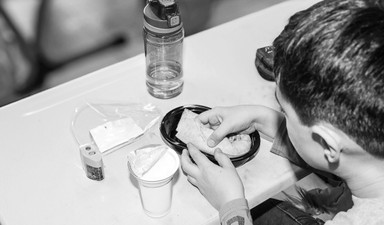 Milyonlarca “sofrasız çocuk” yetersiz ve sağlıksız besleniyor