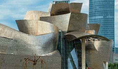 Mimarlık sanatına inanan bir mimar