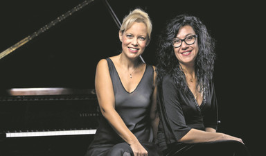 İki piyanodan dört çağdaş besteci dinleyin