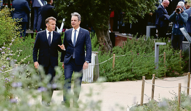 Macron Türkiye karşısında ne yapmak istiyor?