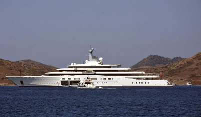 Solaris'ten sonra Abramovich'in diğer yatı Eclipse de aynı hızla devam ederse bugün Türkiye kıyılarında olacak