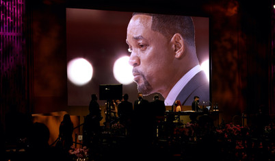 Will Smith sadece tokatıyla değil, gözyaşlarıyla ve konuşmasıyla da geceye damgasını vurdu