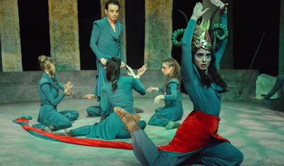 Ankara Devlet Tiyatroları Binbir Gece Masalları'nın prömiyerini yaptı