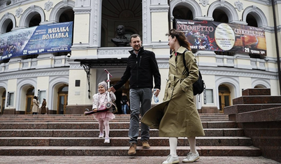 Ukrayna'nın başkenti Kiev'deki opera tiyatrosu tekrar faaliyete geçti