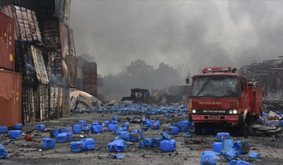 Bangladeş'te kimyasal dolu konteyner deposundaki patlama sonucu 28 kişi öldü