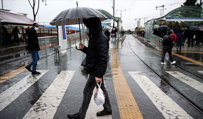 Meteorolojiden yağış uyarısı: 10 gün sürecek, sel ve su baskını riski var