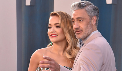 İngiliz şarkıcı Rita Ora, Thor'un yönetmeni Taika Waititi gizlice evlendi