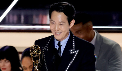 Lee Jung-Jae, drama dalında en iyi erkek oyuncu Emmy’sini kazanan ilk Asyalı oldu