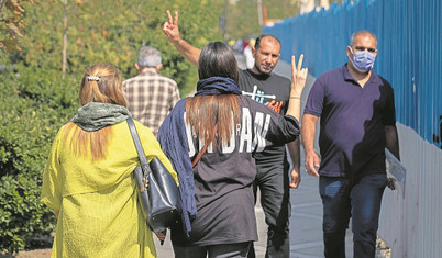 Kadınlar, yaşam, özgürlük ve sol