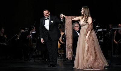 Tenor Murat Karahan ile Letonyalı soprano Kristine Opolais, AKM'de konser verdi