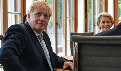 The Guardian yazdı: Covid'den Kosova'ya Boris Johnson'ın anı kitabından öğrendiğimiz beş şey