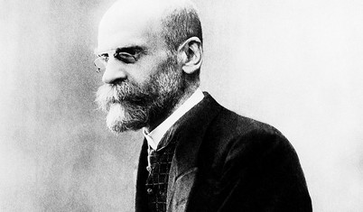 “Bir insanüstülük kültü yaratıldı”