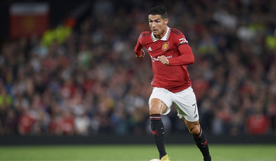 Manchester United, Ronaldo'nun ihanete uğradığı yönündeki ifadelerini incelemeye aldı