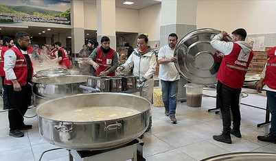 Ünlü şefler depremzedeler için ocak başında