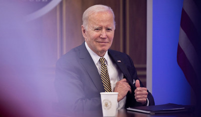 Biden'dan Covid-19'un kökenlerinin araştırılmasını destekleyen yasa tasarısına onay