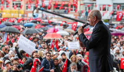 Muhalefetin çılgın projesi demokrasi vaadi olmalı