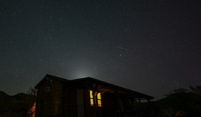 Lyrids Meteor Yağmuru ve Samanyolu galaksisi California'da görüntülendi