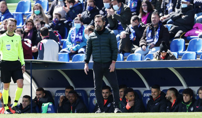 Enes Ünal'ın takımı Getafe'de, teknik direktör Flores görevden alındı