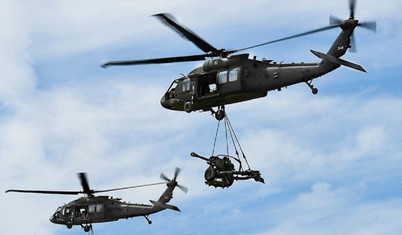 ABD ordusuna ait 2 helikopter  çarpıştı