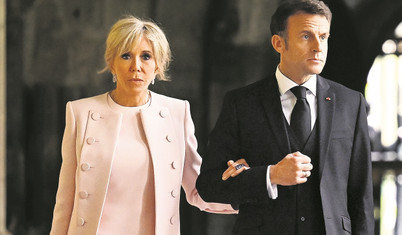 Brigitte Macron’a tepki: Yine mi Louis Vuitton!