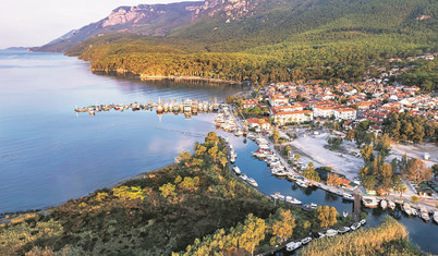 Akyaka’nın iki yakası artık  gizli değil ama hala cennet!