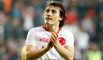 Atletico Madrid Kulübü Çağlar Söyüncü transferini duyurdu