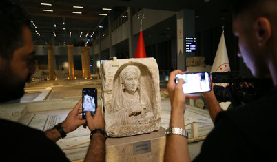 İtalya'dan iadesi sağlanan Zeugma kökenli mezar steli Türkiye'de