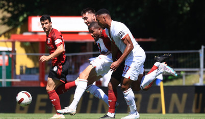 Beşiktaş-Augsburg maçı 79. dakikada iptal edildi