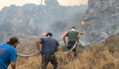 Rodos'taki orman yangını 5 gündür devam ediyor