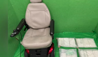 Tekerlekli sandalyede 11 kg kokain yakalandı