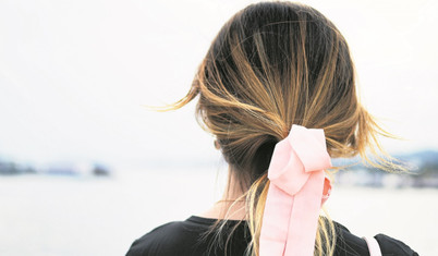 Elektriklenen saçları sakinleştirme rehberi