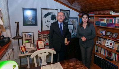 CHP Genel Başkanı Kılıçdaroğlu Ahmet Taner Kışlalı'nın eşini ziyaret etti
