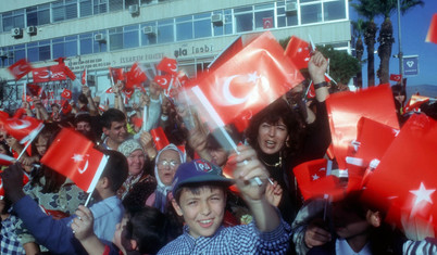 200. yılı da kutlayabilmek için...