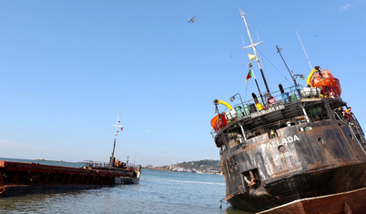 Zonguldak’ta batan geminin kayıp mürettebatı aranıyor