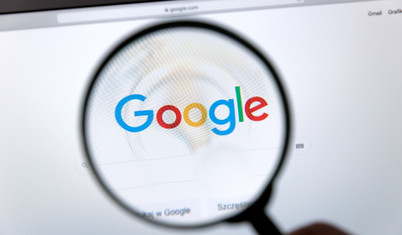 NYT yazarı Zeynep Tüfekçi yazdı: Google'ın tek bir ayar için Apple'a milyarlarca dolar ödemesinin nedeni