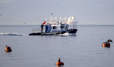 Zonguldak'ta batan geminin kayıp 9 personelini arama çalışmaları sürüyor