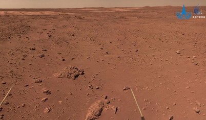 Çin'in keşif aracı Curong, Mars'ta düzensiz yeraltı yarıkları keşfetti