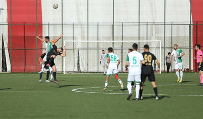 Gün derbisinde 6 gol: Perşembespor-Çarşambaspor maçında kazanan yok