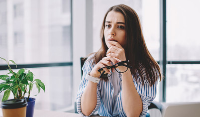 Sosyal medyanın etkisi büyük: Z kuşağı kadınlarının çoğu 23 yaşına gelmeden doğurganlık kaygısı yaşıyor